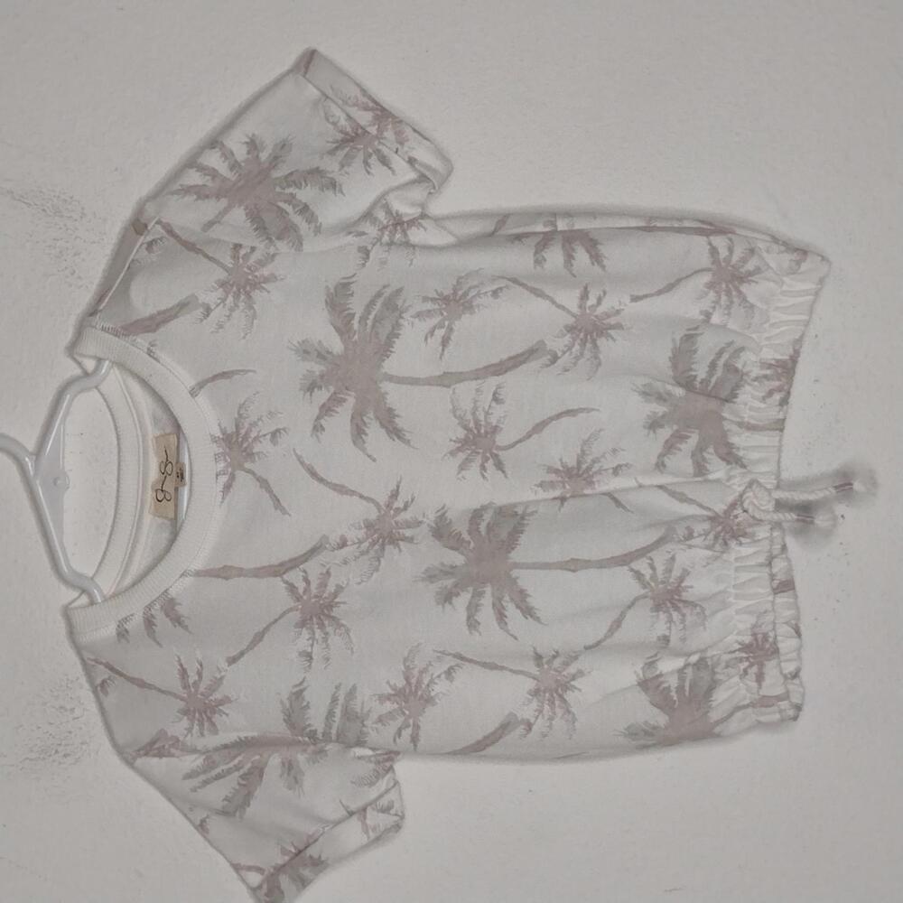 Preloved Jessica Simpson Girl's White/Tropical 2 Piece Set Shirt/Shorts Size 4T